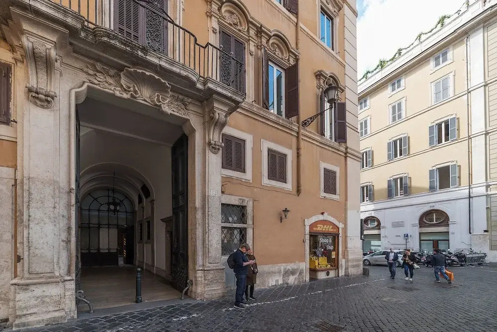 Montecitorio Lovely Apartment