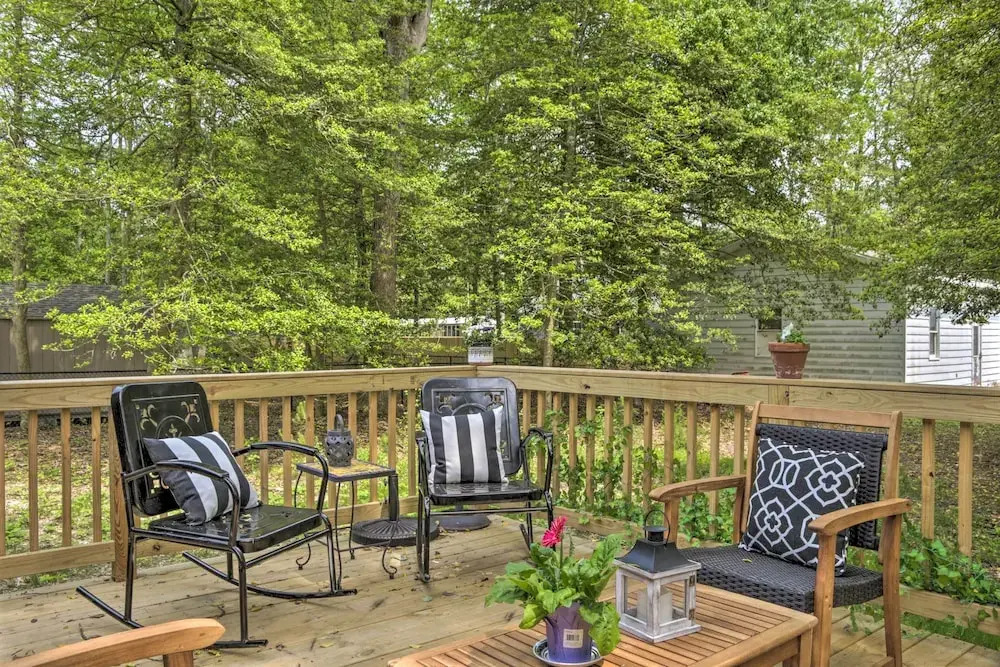Ocean View Escape ~ 4 Miles to Bethany Beach!