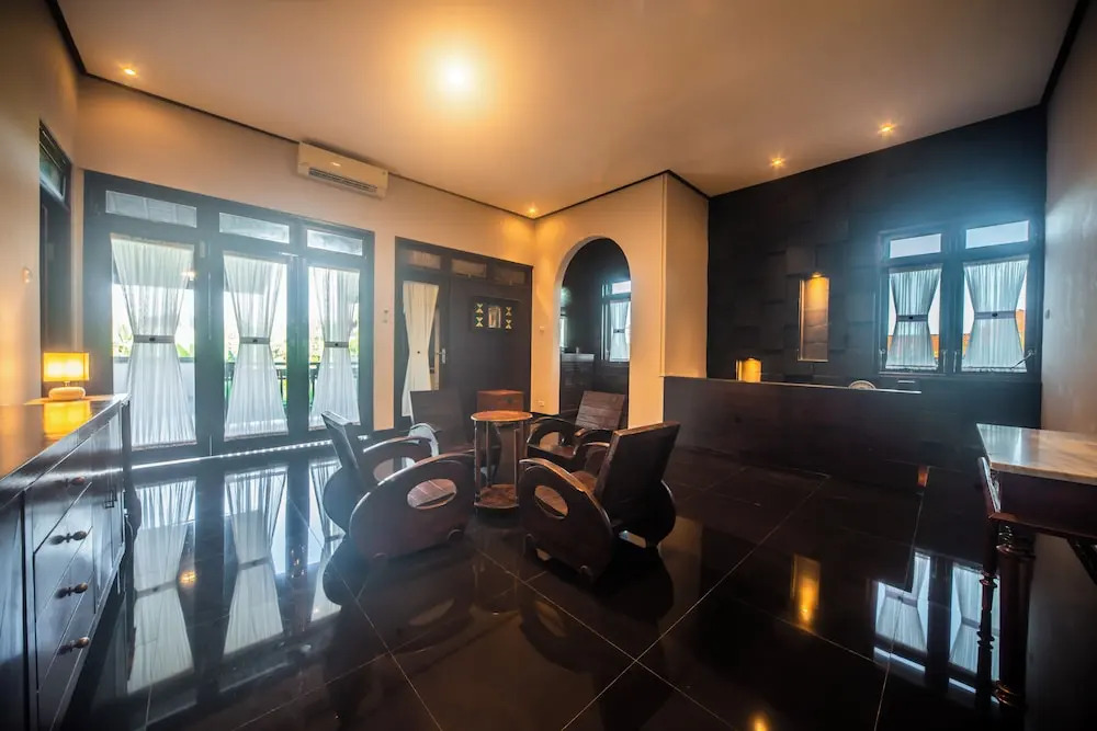 3BR Private Pool Tatiya Villa-Nusa Dua