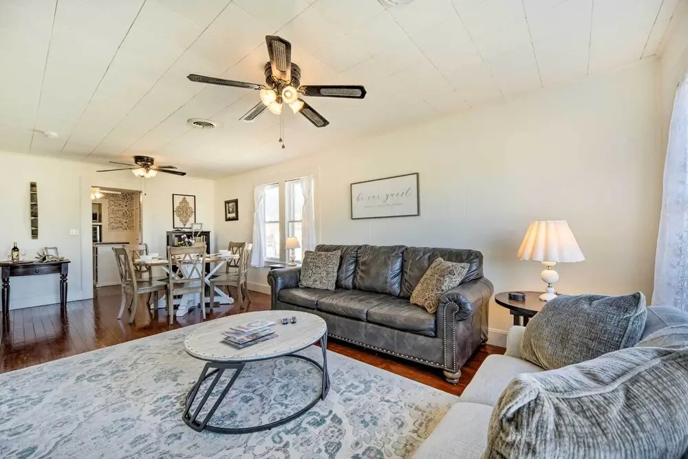 Charming Home Near Downtown Fredericksburg
