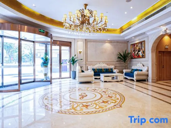 Vienna Hotel Yueyang Tower Bubugao Store