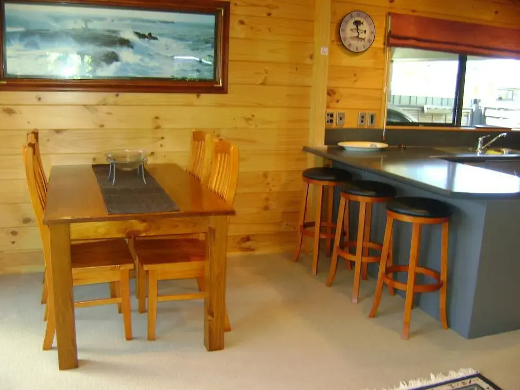 Ngongotaha Lakeside Lodge