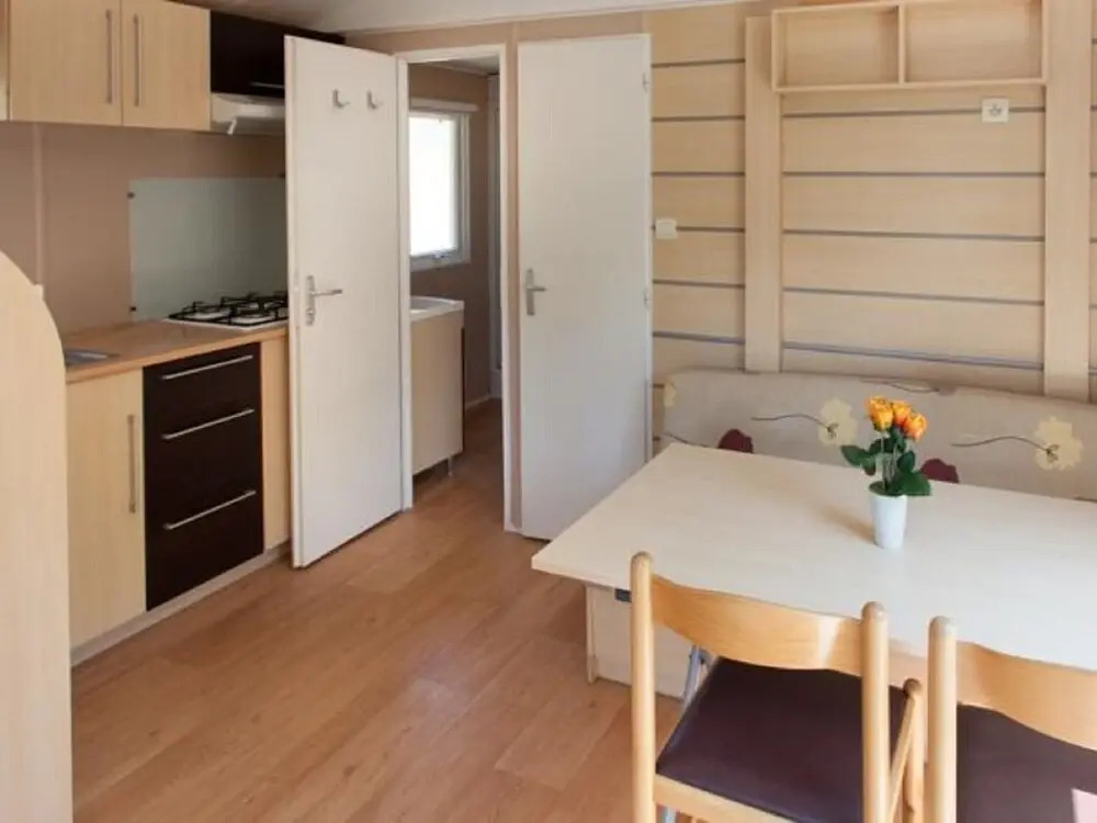 Cozy Mobile Home in Rome With Swimming Pool, Garden, Terrace