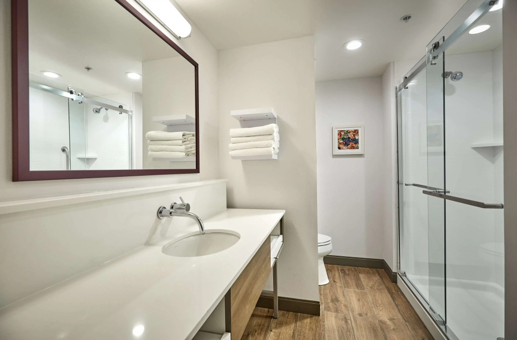 Hampton Inn & Suites Roseburg