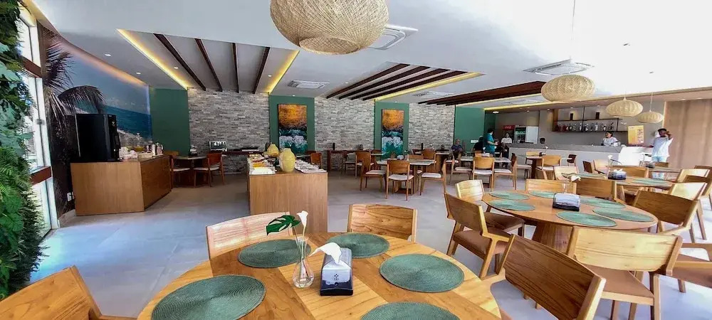 Mana Beach Experience Muro Alto por Brevelar