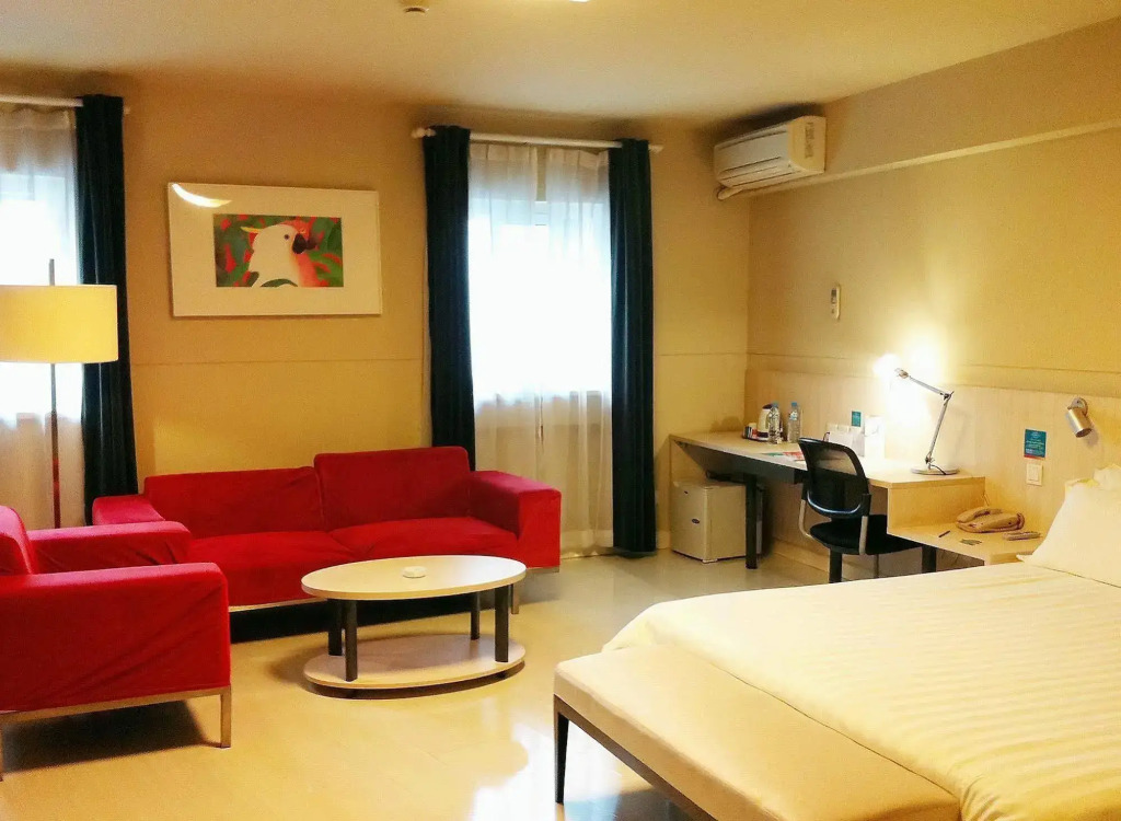 Jinjiang Inn Kunming Chenggong Square Dounan Huahui Hotel