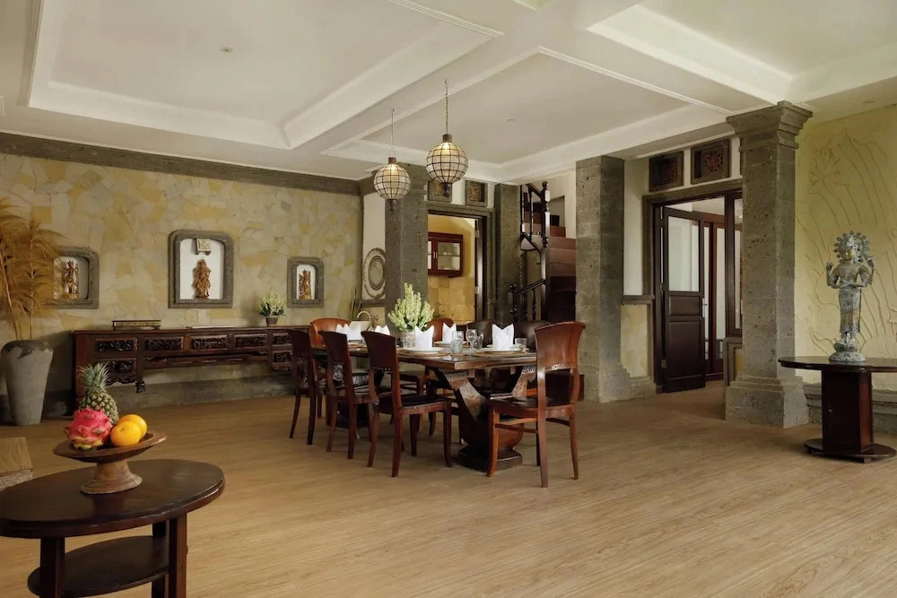 5 Bedroom Villa in Ubud with Jungle view