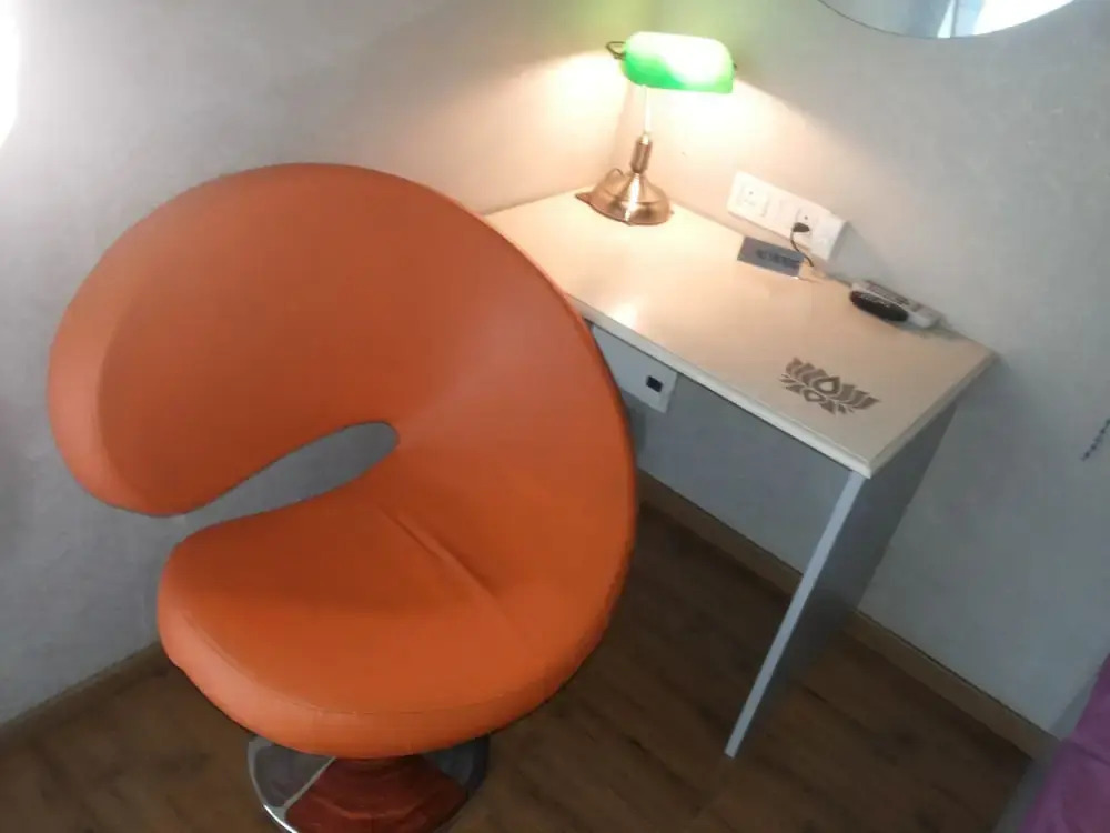 Sams Snooze At My Space