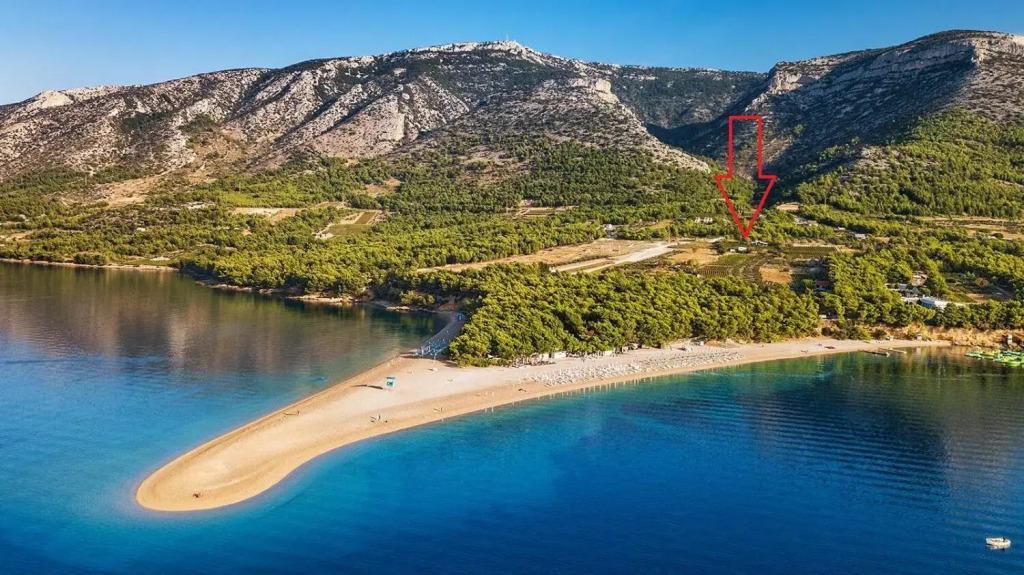 Holiday home Tomy- near Zlatni rat