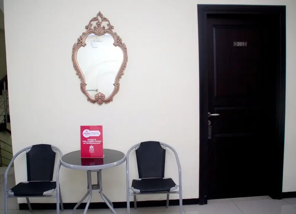 Zen Rooms Basic Gubeng Kertajaya