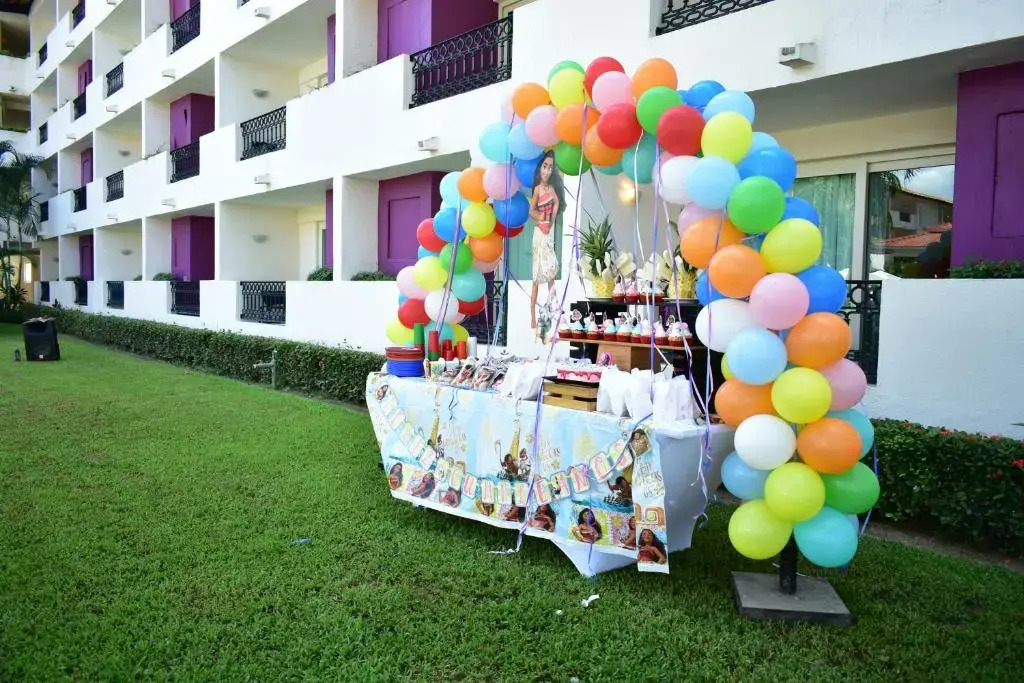 Crown Paradise Club Puerto Vallarta All Inclusive