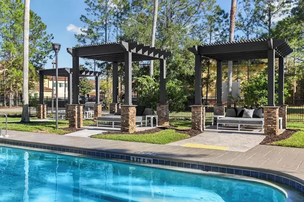 Landing Apartments Jacksonville - Southside