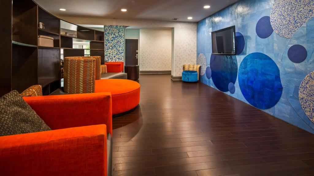Best Western Plus Atlanta Airport East