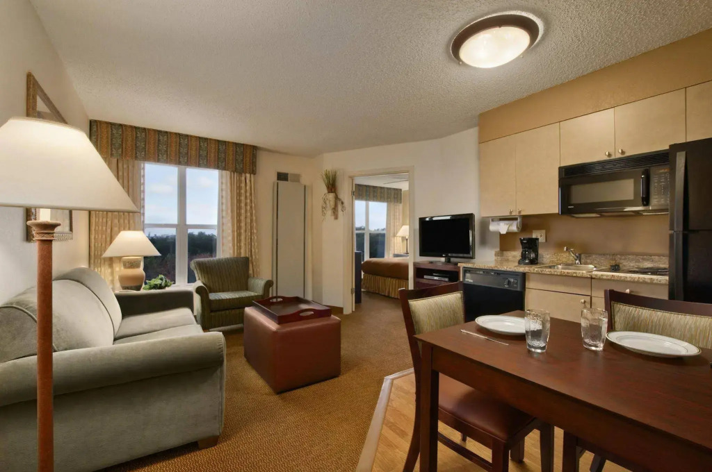 Homewood Suites by Hilton Austin South