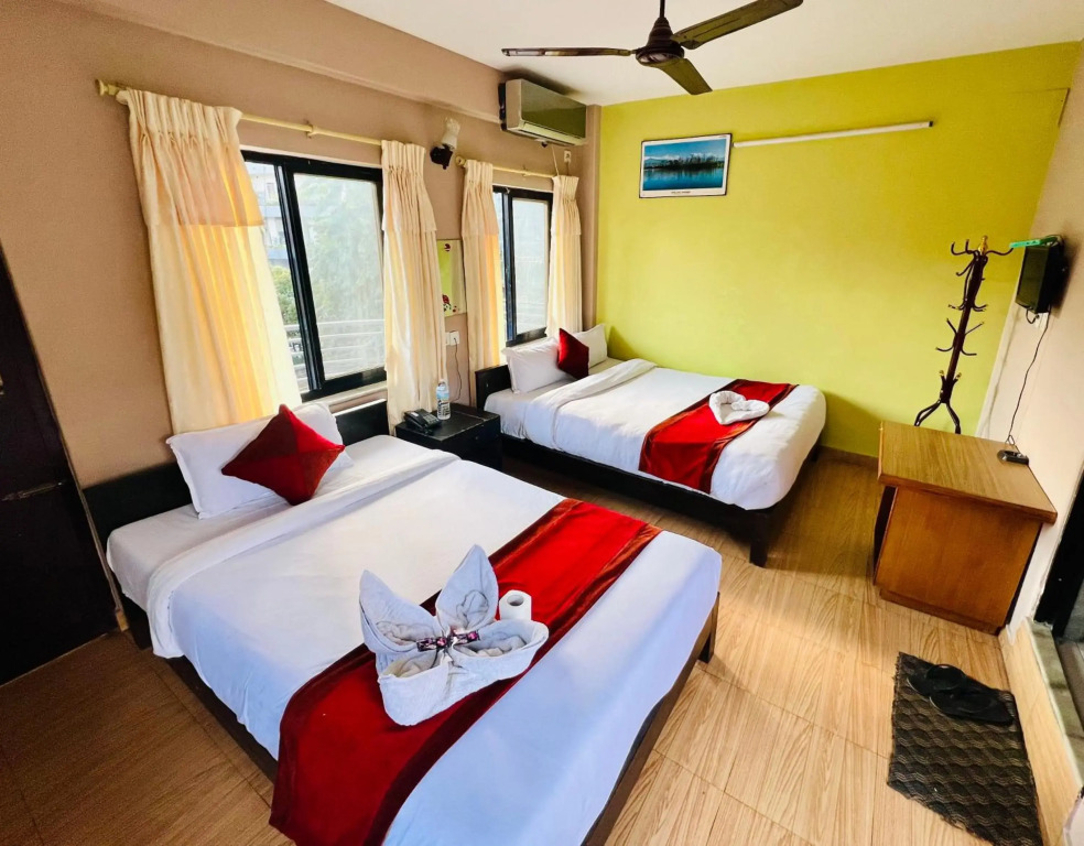 Hotel Donosti Pokhara