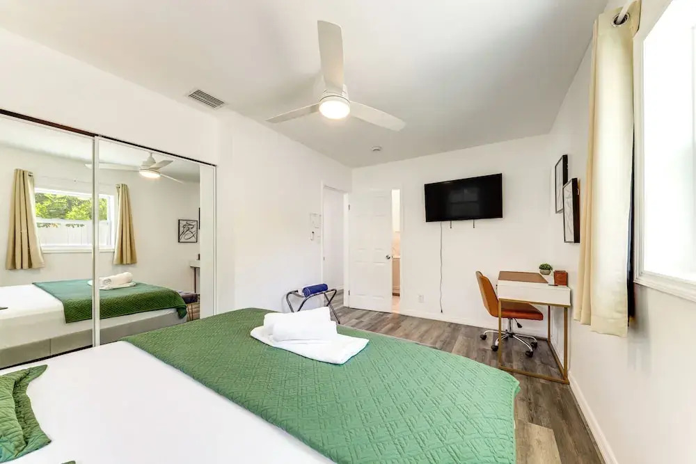 4 Mi to Beach: Home w/ Patio in Fort Lauderdale!