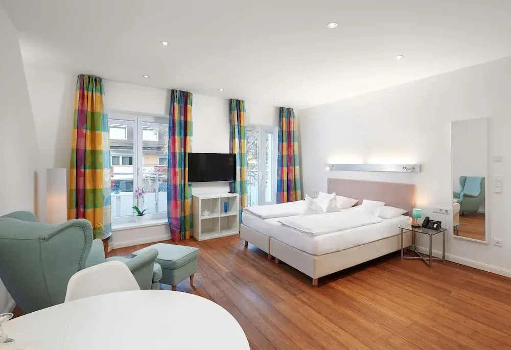 120qm Deluxe Apartment Suites Christina im Stil Design Hotel Vosteen Nähe der Kaiserburg