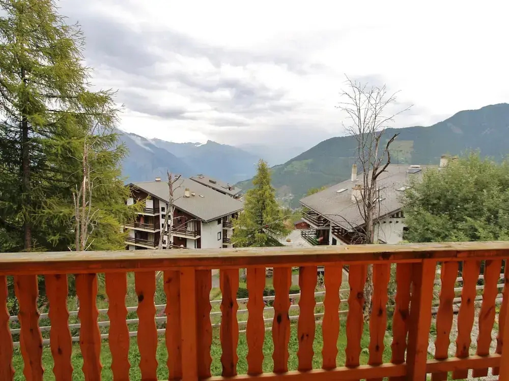 Chalet in Riddes Near Ski Lift Les 4 Vallees