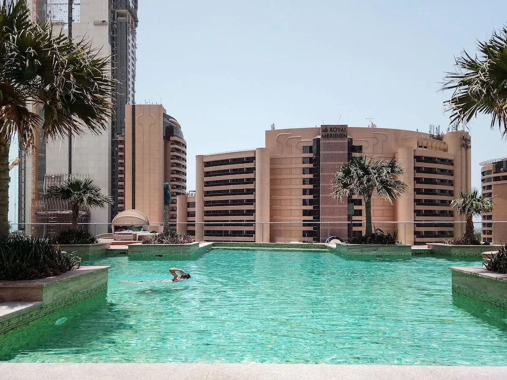 Spacious 2BR Dubai Marina Apartment, Amazing Location!