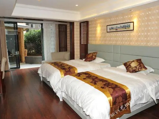 Rong Yi Hotel