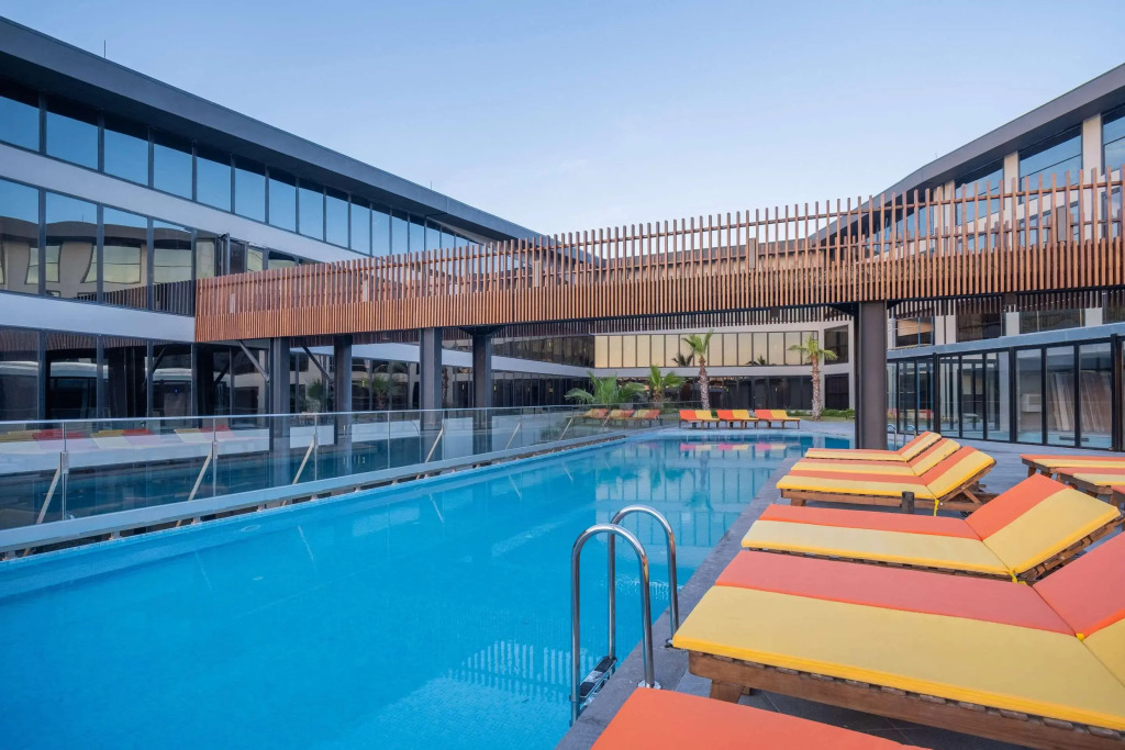 The S, an Ascend Hotel Collection Member