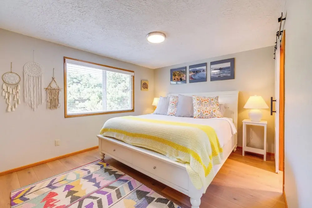 1/8 Mi to Neskowin Beach! Cozy Oregon Coast Home