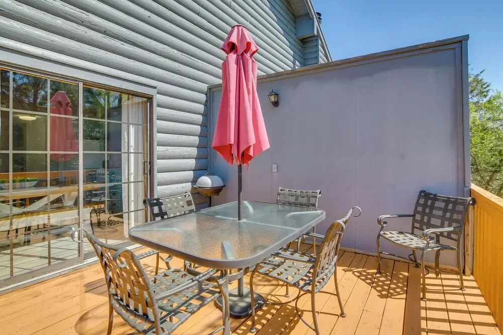 3 Mi to Branson Strip! Townhome w/ Deck & Porch