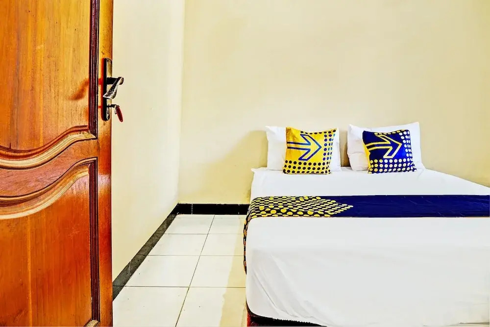OYO 93107 Homestay H Syarif Syariah – Bandar Gresik