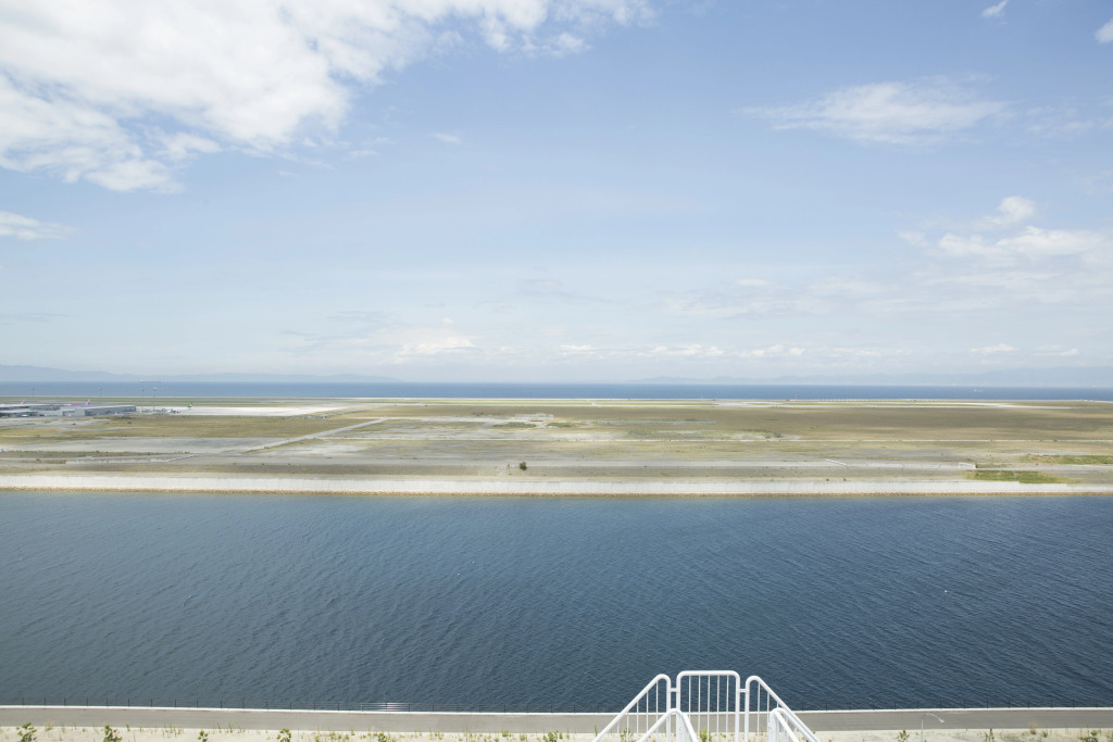 Hotel Nikko Kansai Airport - 3 mins walk to the airport