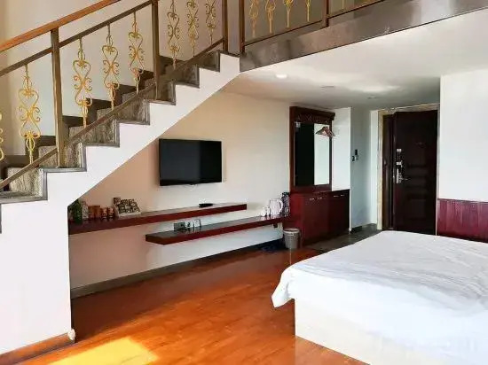 Dehui Sky City Business Hotel