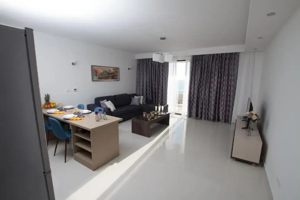Apartment Ema Star