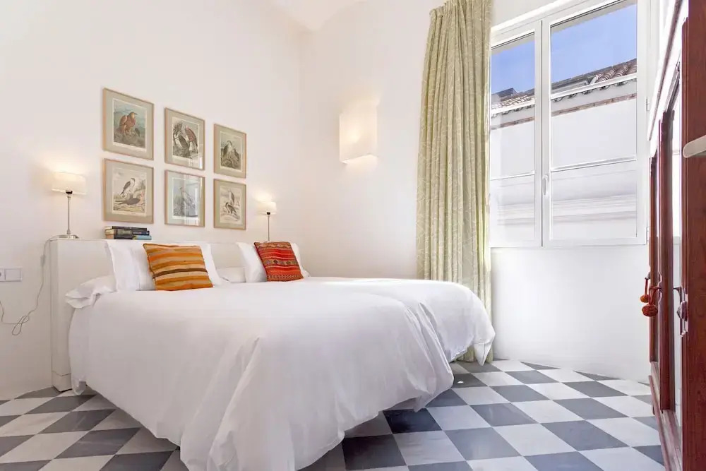 Exclusive Apartment in Seville San Laureano IV