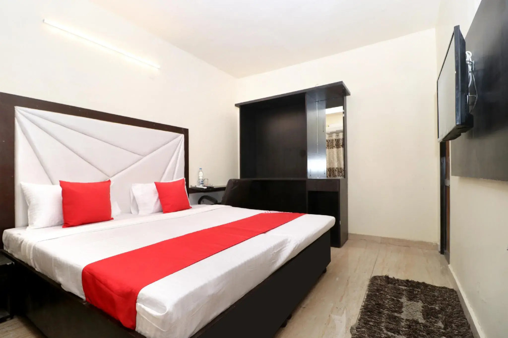 Hotel O Haibowal Crossway Formerly Sood Stays