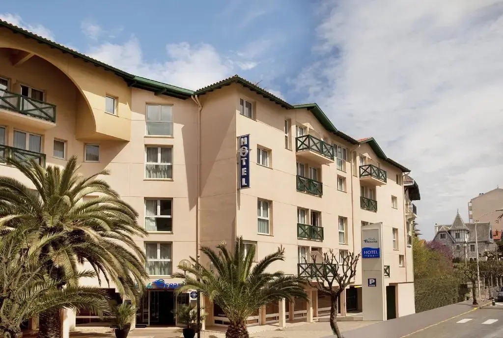 Surf Club Hôtel by Akena - Grande plage
