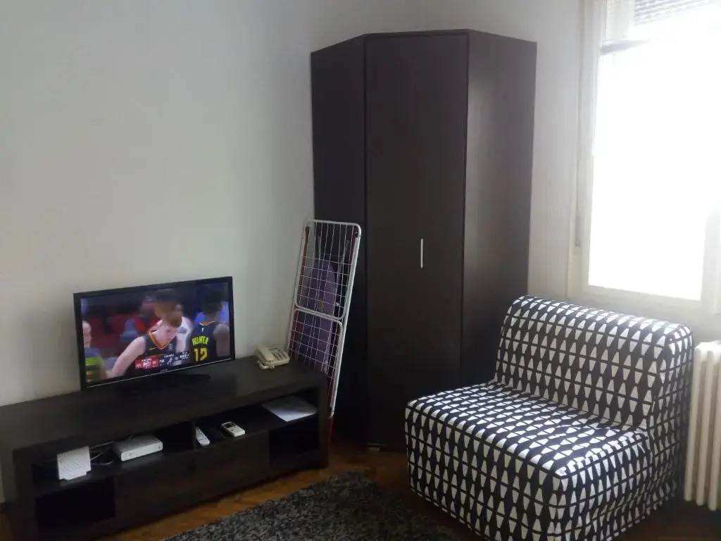 Belgrade Youth Center Apartment