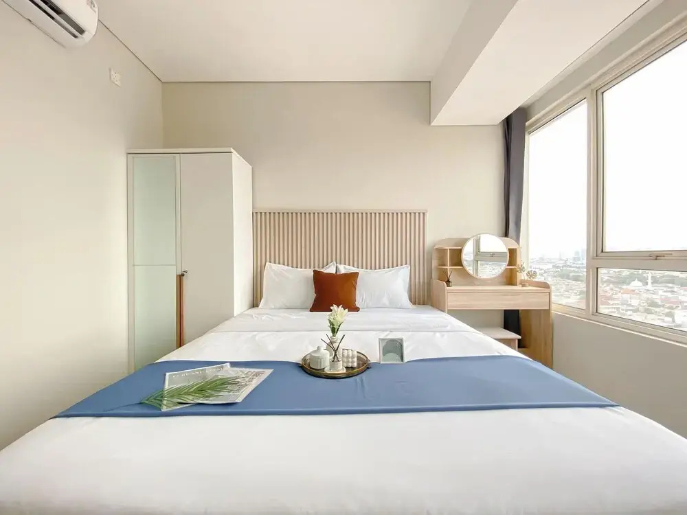 Brand New and Homey 2BR Apartment at Nifarro Park