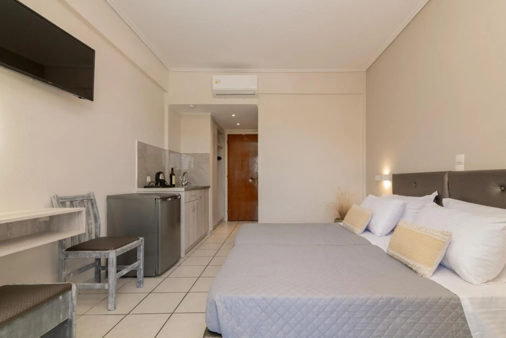 Daisy Hotel