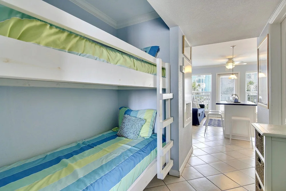 Seascape 1120 in Galveston