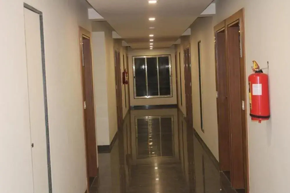 HOTEL SATKAR CHHATRAL