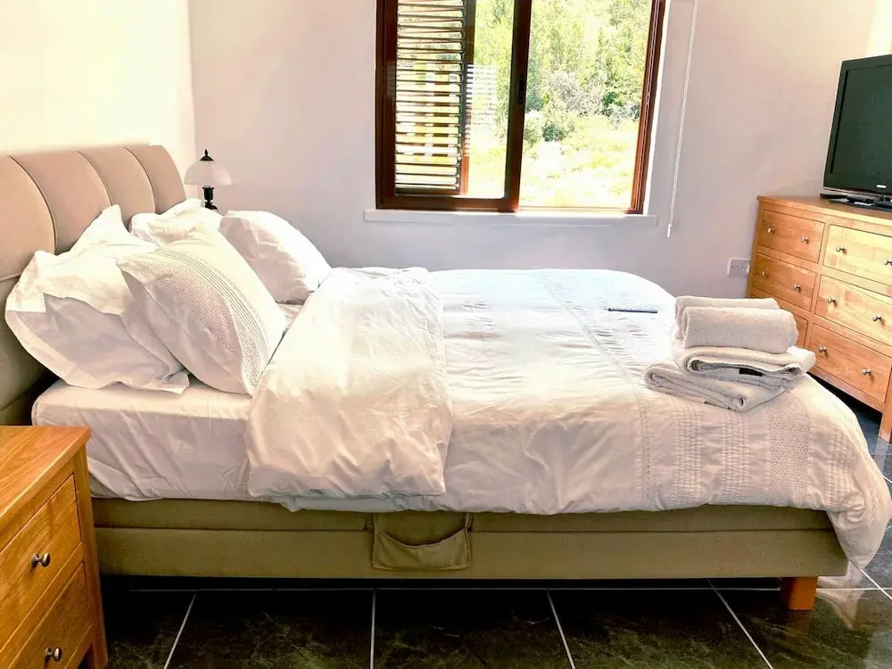 Villa With Pool and Garden 9 min to Beach in Lapta