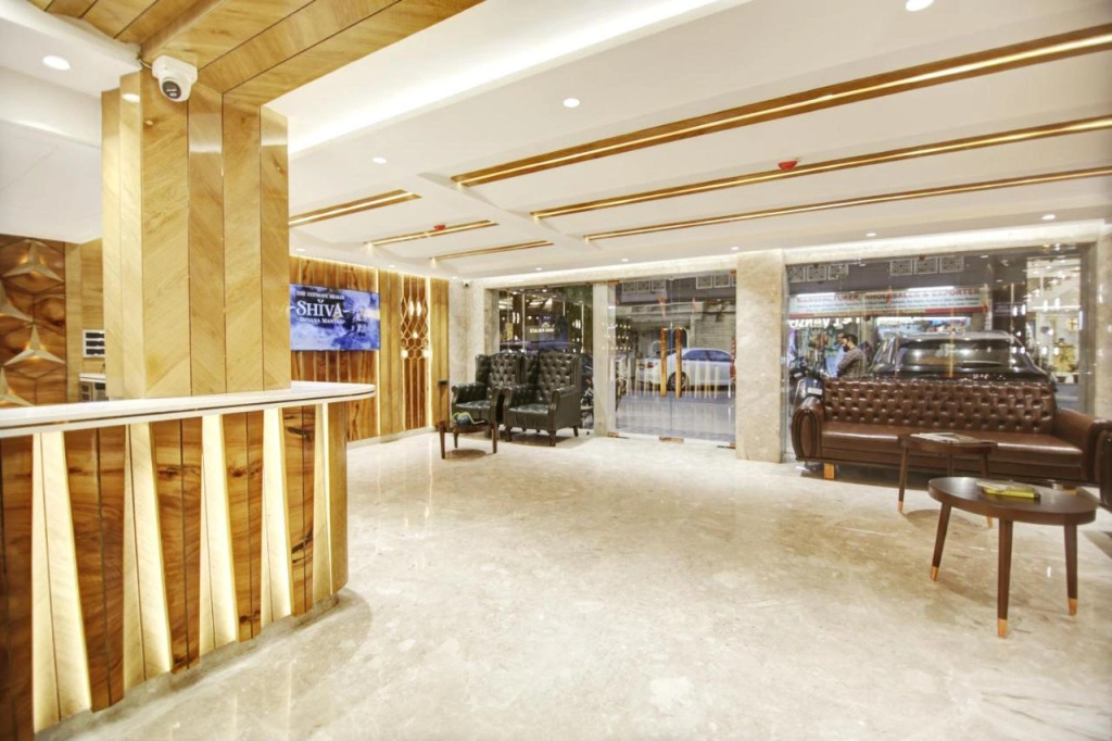 OYO 11325 Hotel Superb