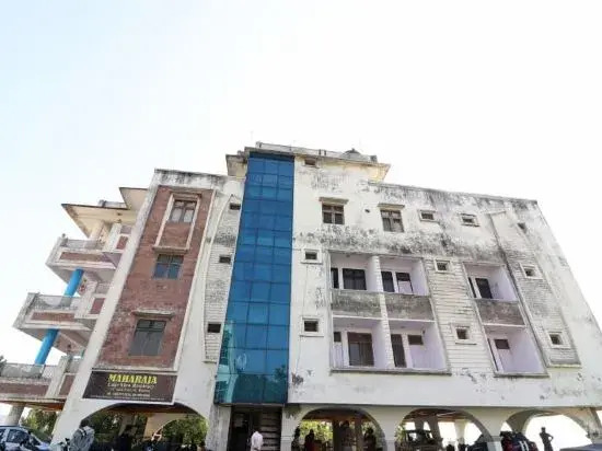 Hotel Maharaja by OYO Rooms