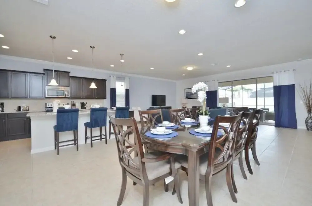 Menton Lopp Villa Windsor At Westisde