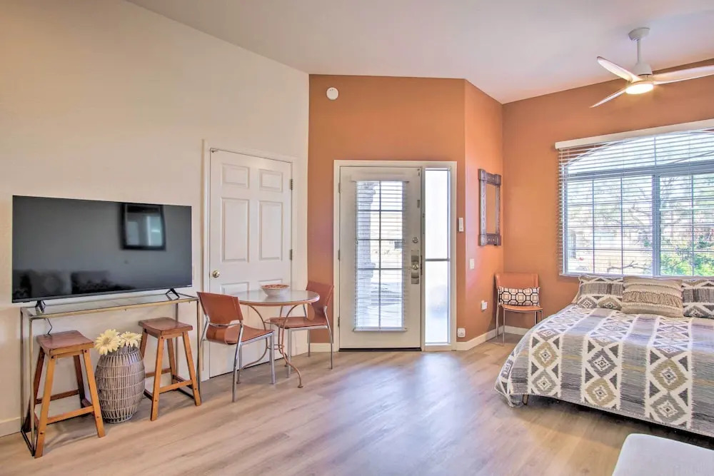 Green Valley Studio in 55+ Community!
