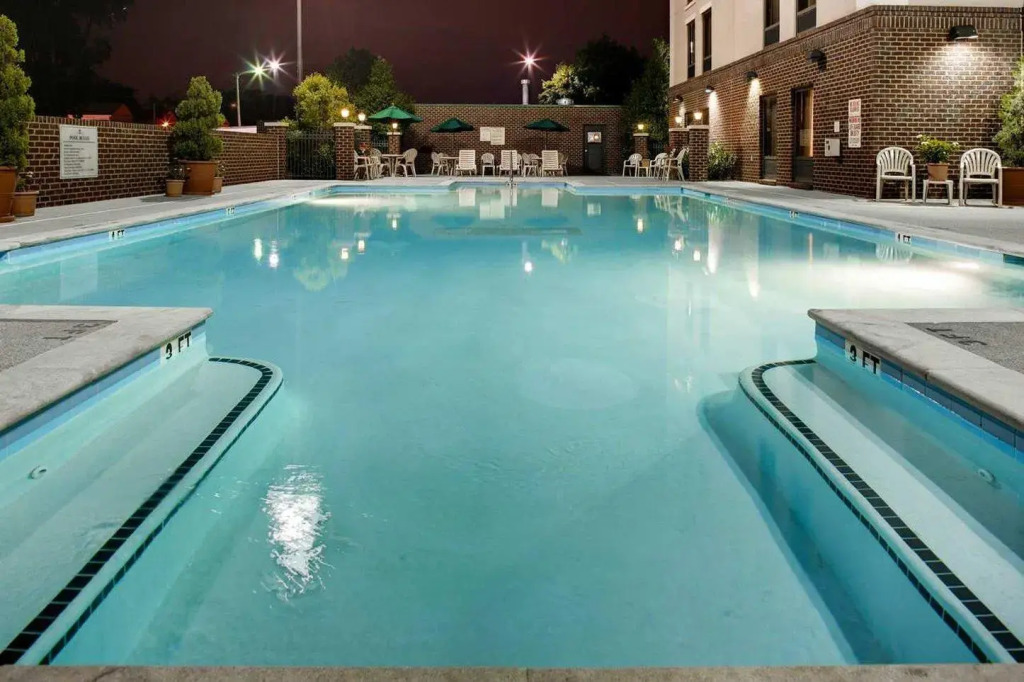 Hampton Inn & Suites Nashville-Vanderbilt-Elliston Place
