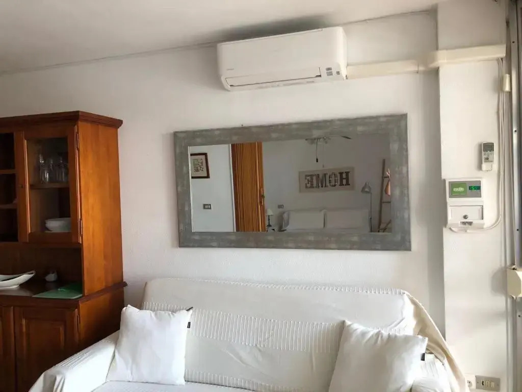 Apartamento frente al mar (Avda costa Blanca)