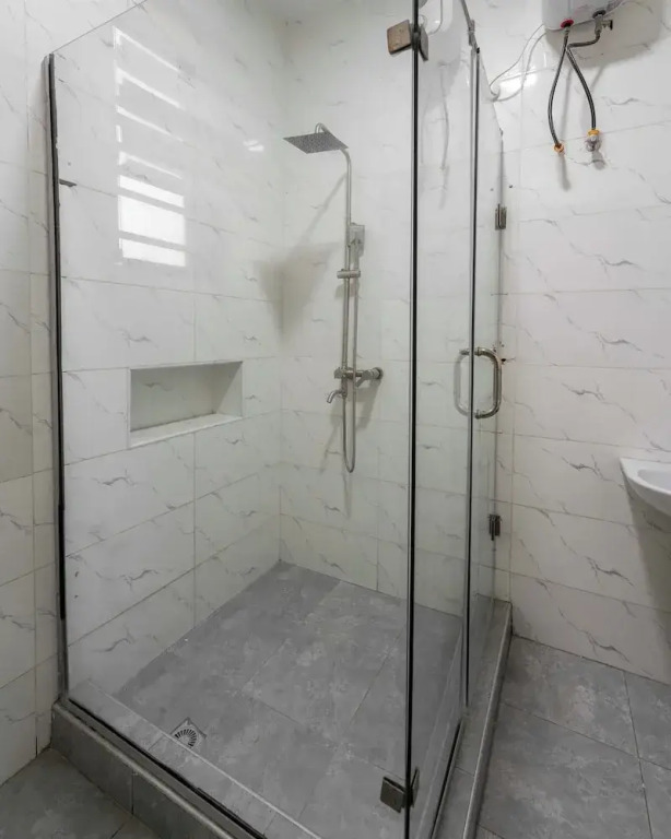 George Residence Ologolo Lekki