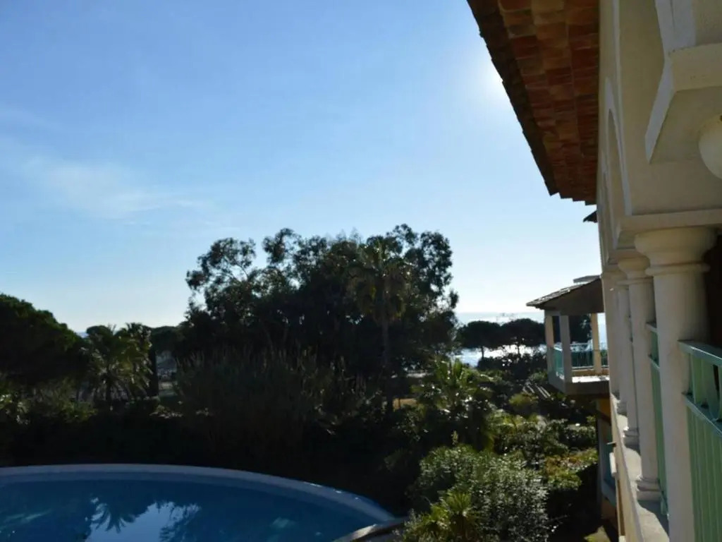 Appartement Les Issambres, 2 pièces, 5 personnes - FR-1-226-81
