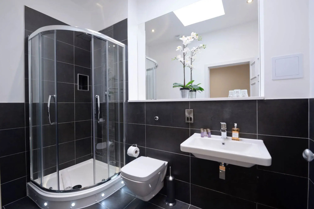 Destiny Scotland - Q-Residence