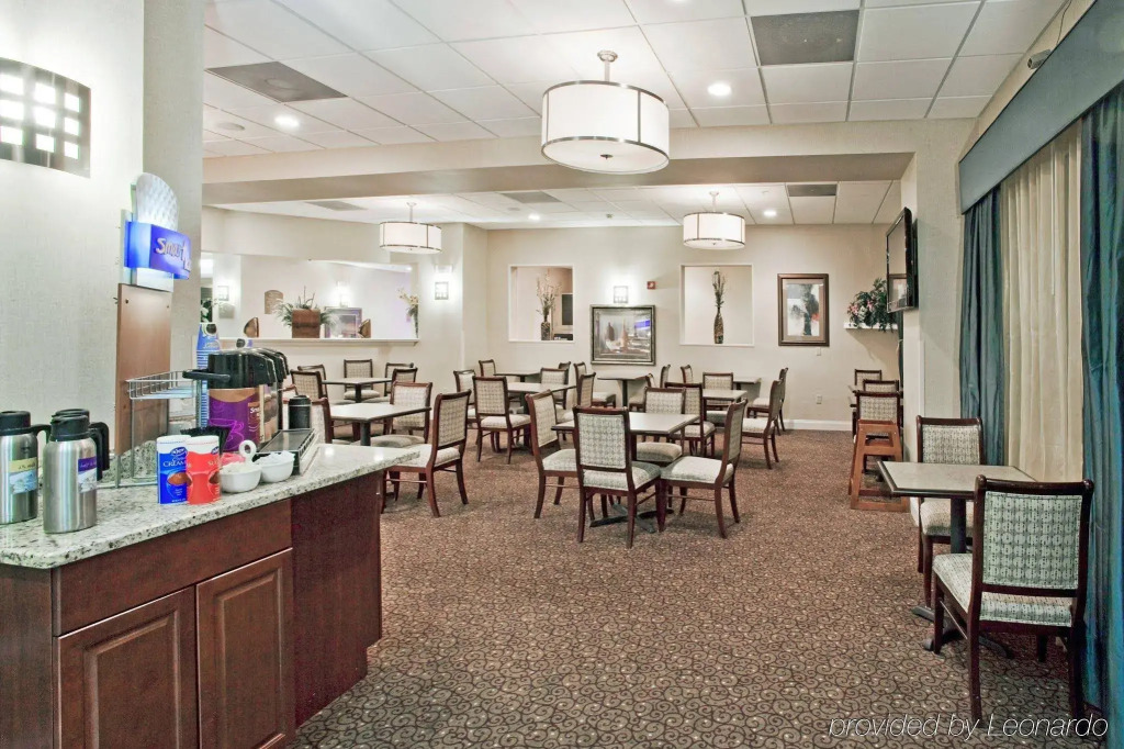 Holiday Inn Express Hotel & Suites Clearwater US 19 North by IHG